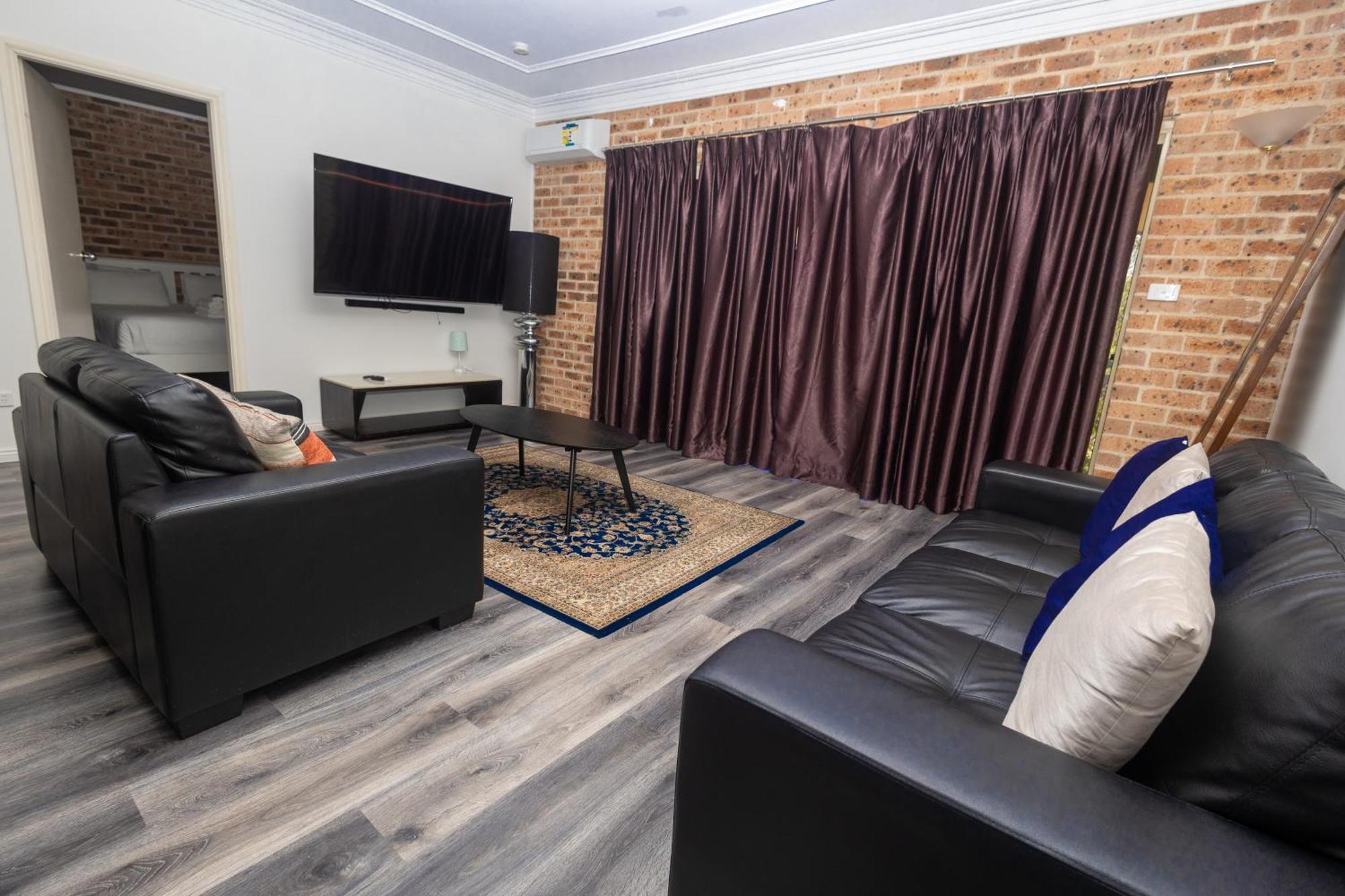 Gosford Inn Motel Ngoại thất bức ảnh